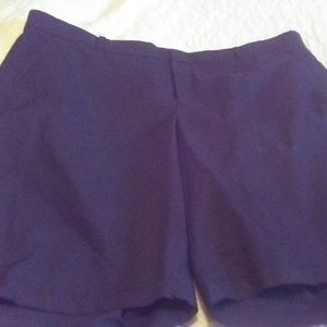 Dockers Women's Black Khaki Goodness Inside Shorts